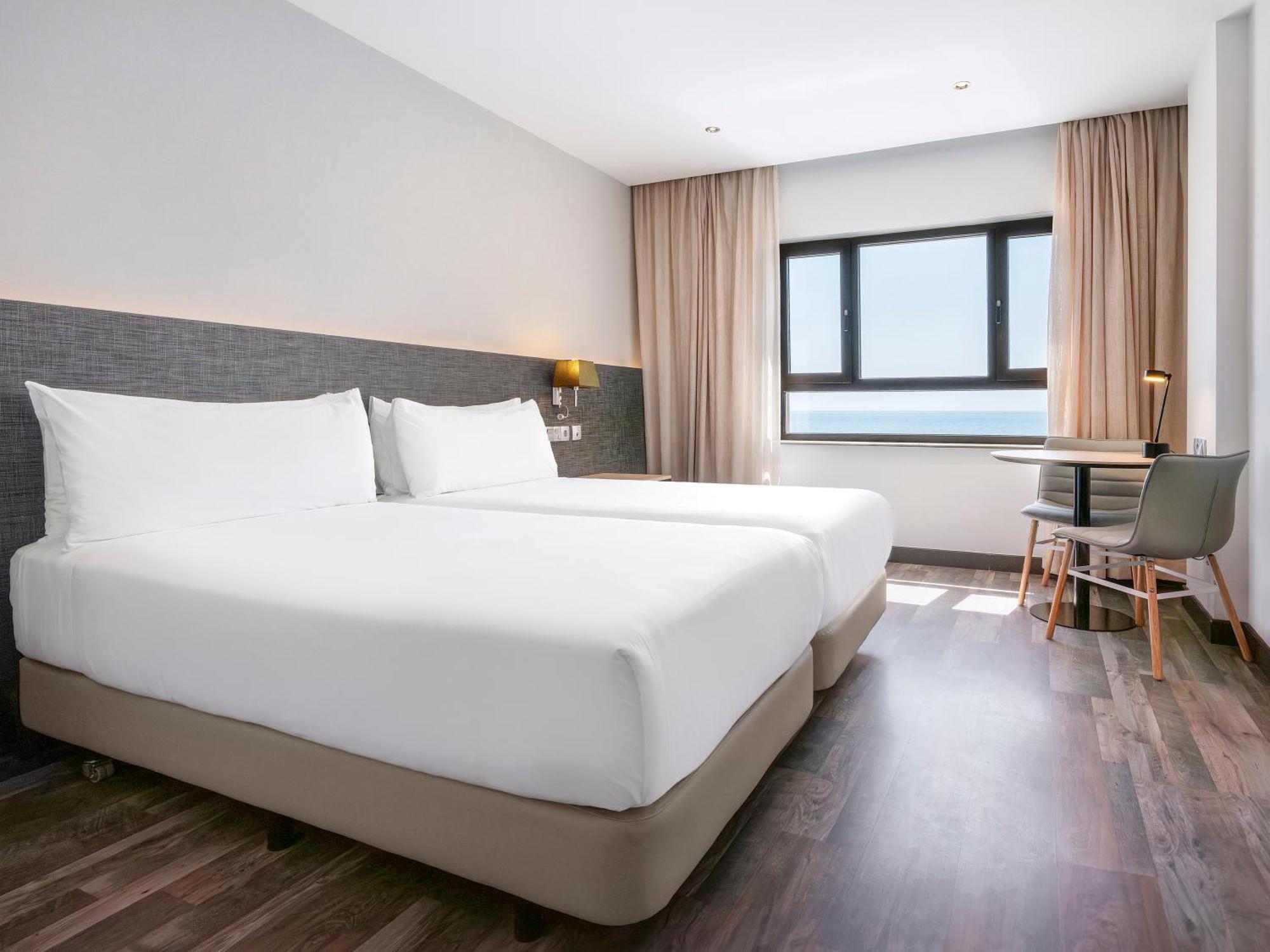 Hotel Cadiz Paseo Del Mar, Affiliated By Melia Екстер'єр фото