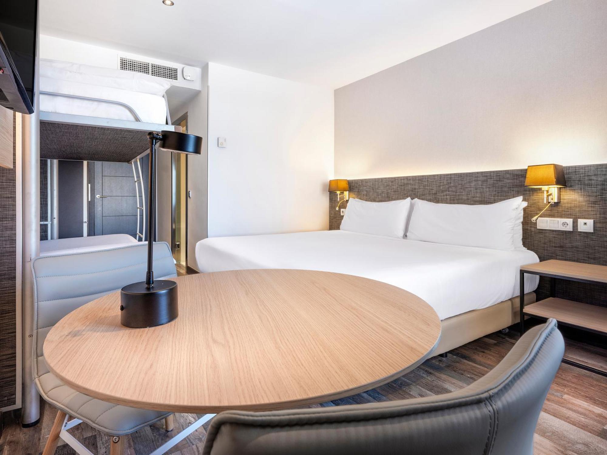 Hotel Cadiz Paseo Del Mar, Affiliated By Melia Екстер'єр фото