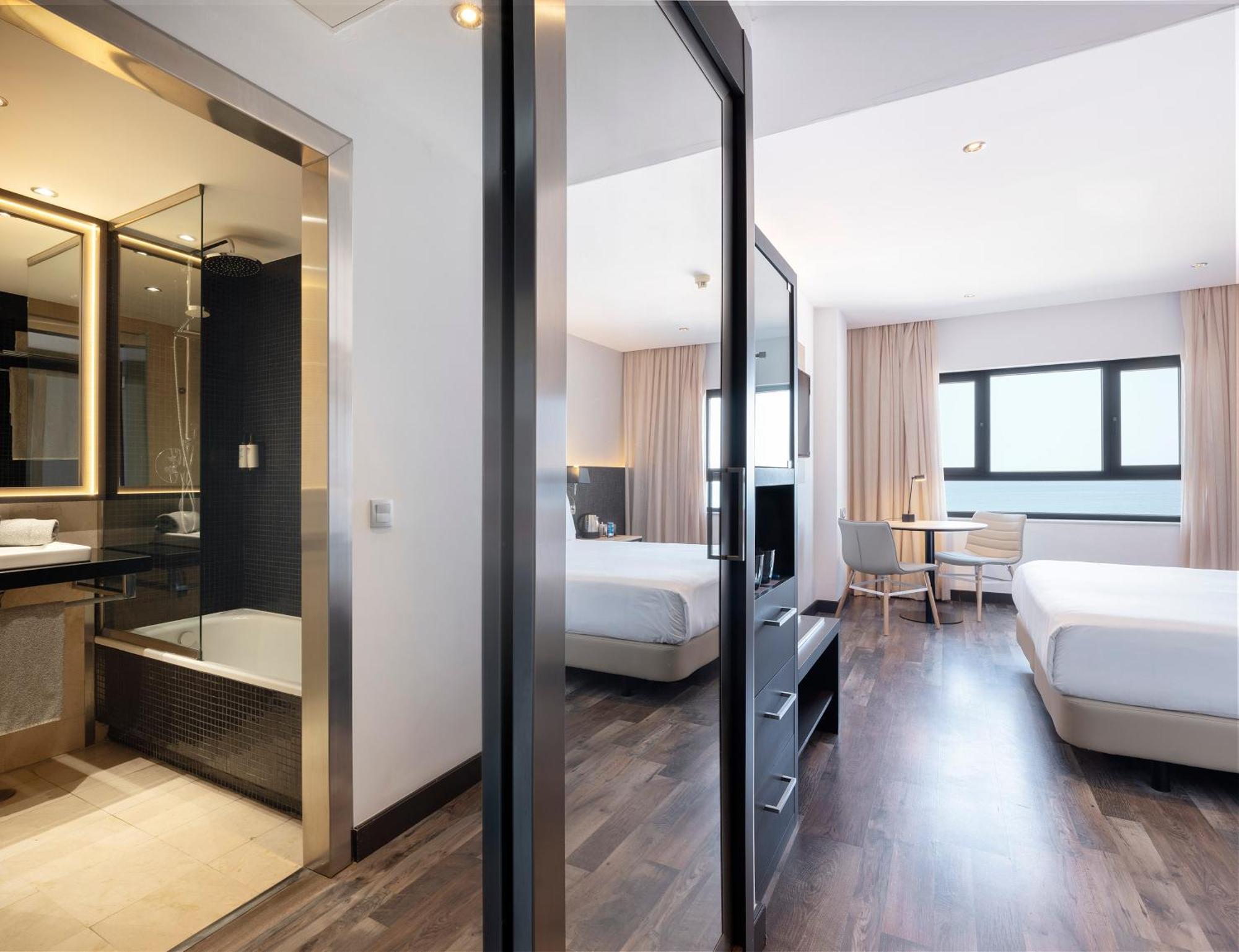 Hotel Cadiz Paseo Del Mar, Affiliated By Melia Екстер'єр фото