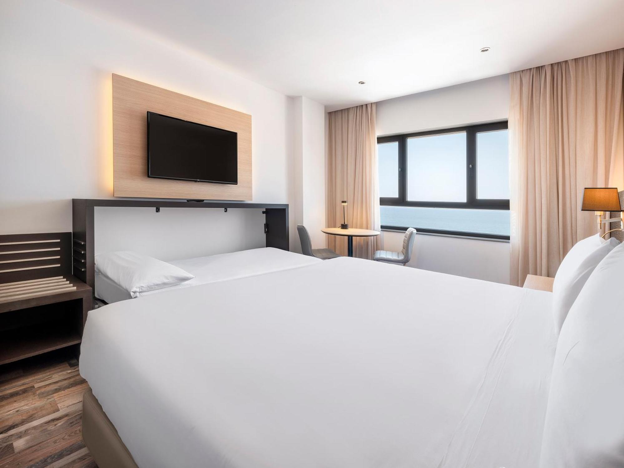 Hotel Cadiz Paseo Del Mar, Affiliated By Melia Екстер'єр фото