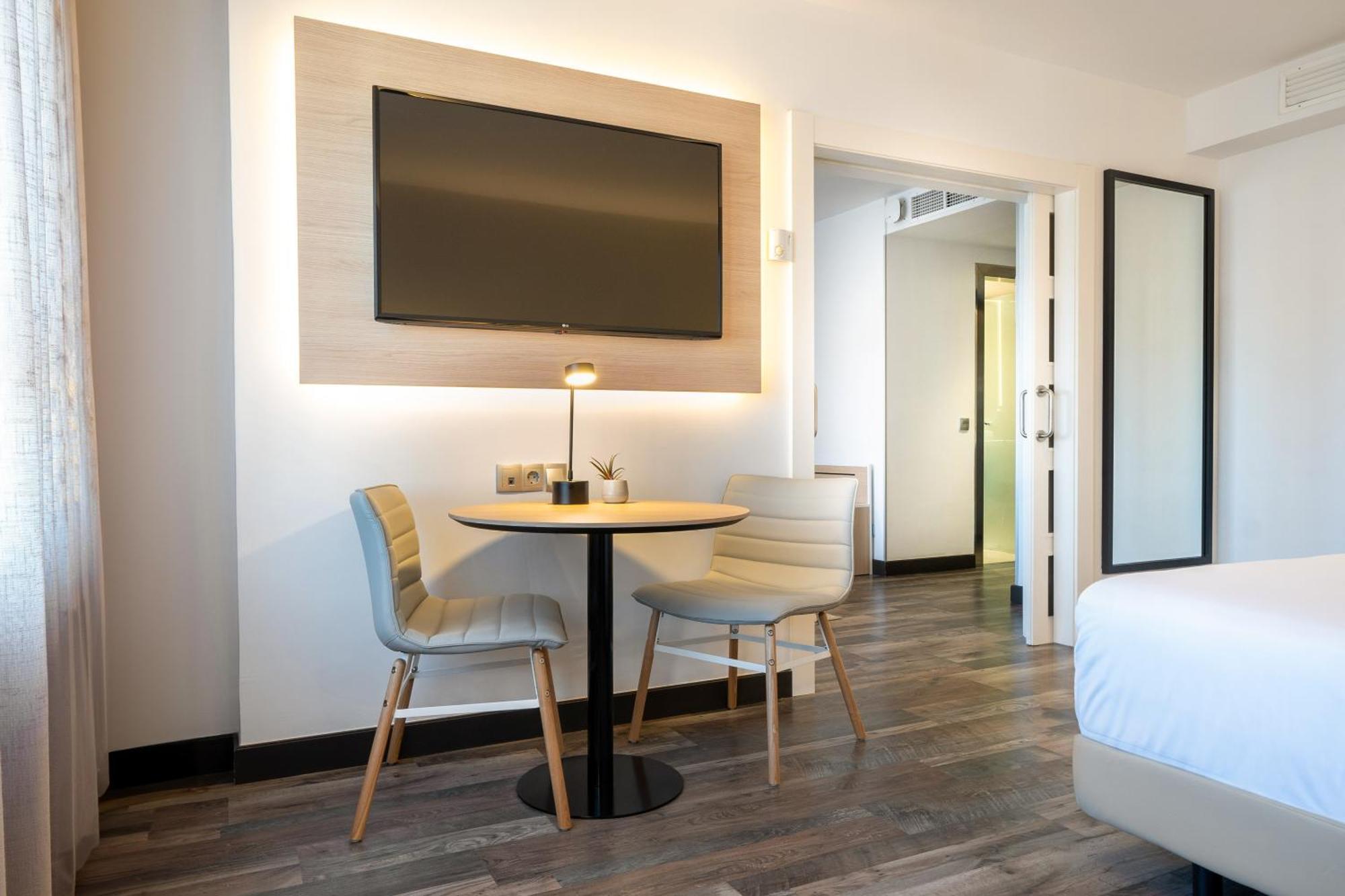 Hotel Cadiz Paseo Del Mar, Affiliated By Melia Екстер'єр фото